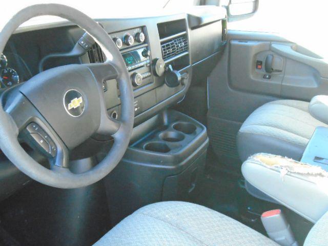 Chevrolet Express 2500 Cargo 2011