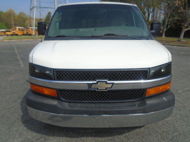 Chevrolet Express 2500 Cargo 2011