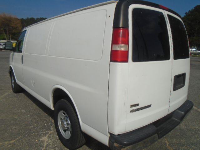 Chevrolet Express 2500 Cargo 2011