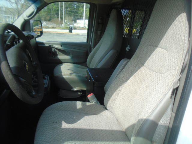 Chevrolet Express 2500 Cargo 2011
