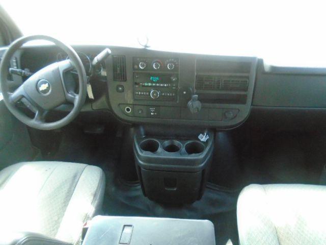 Chevrolet Express 2500 Cargo 2011