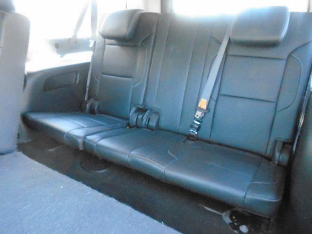 Chevrolet Suburban LT 4WD 2016