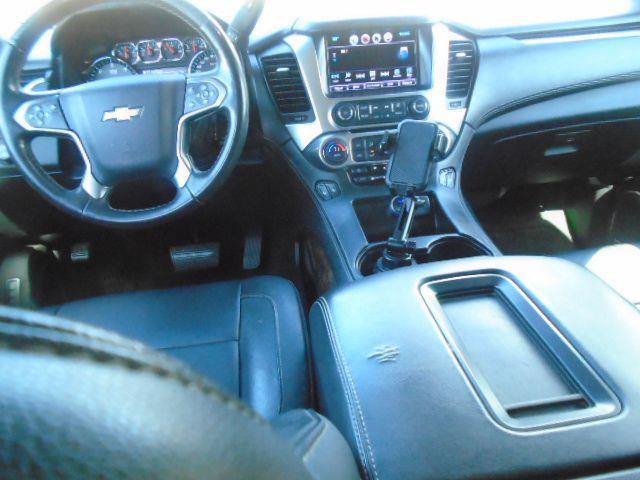 Chevrolet Suburban LT 4WD 2016