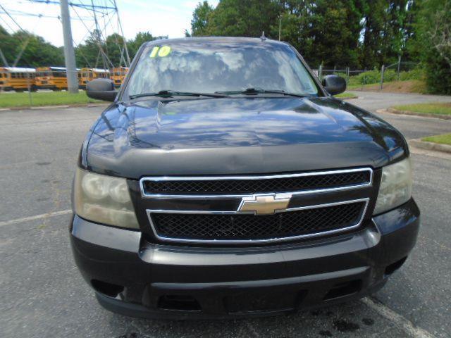 Chevrolet Suburban LS 1500 2WD 2010
