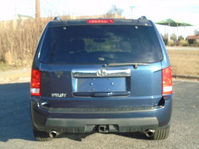 Honda Pilot EX-L 2WD 5-Spd AT 2010