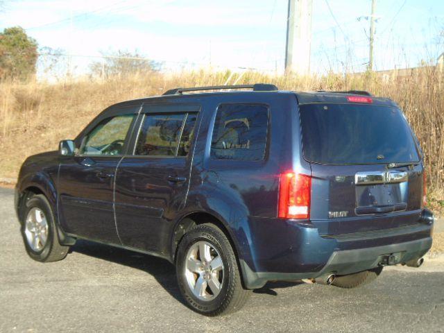 Honda Pilot EX-L 2WD 5-Spd AT 2010
