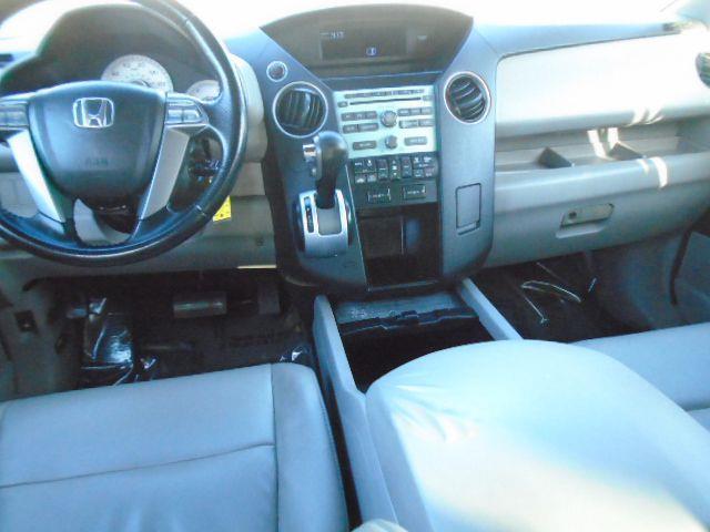 Honda Pilot EX-L 2WD 5-Spd AT 2010