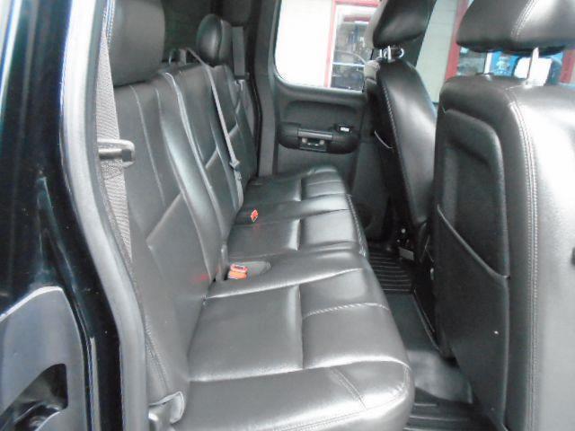 GMC Sierra 2500HD SLE Ext. Cab 4WD 2012