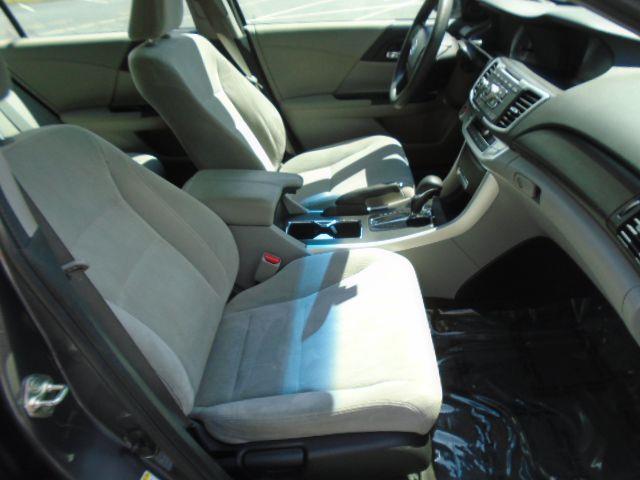 Honda Accord EX Sedan CVT 2013
