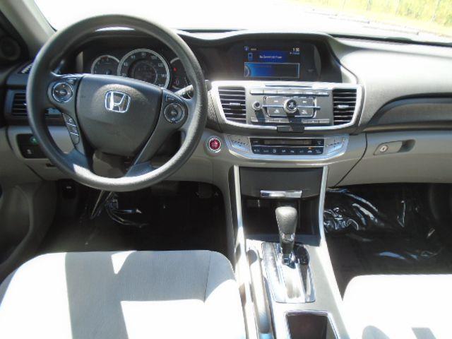 Honda Accord EX Sedan CVT 2013