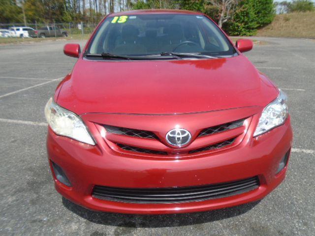 Toyota Corolla S 5-Speed MT 2013