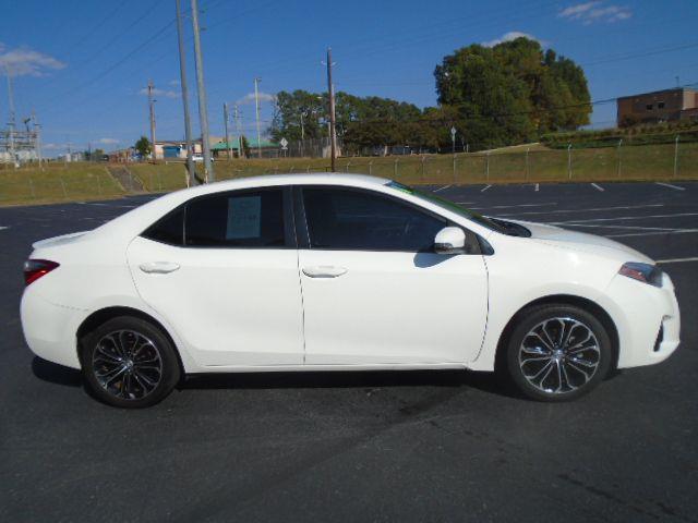 Toyota Corolla S CVT 2016