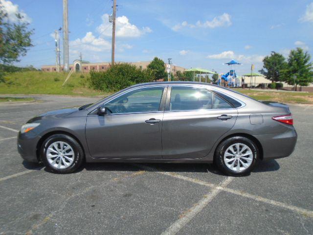 Toyota Camry LE 2015