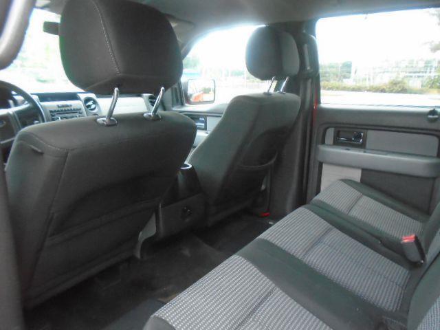 Ford F-150 XL SuperCrew 5.5-ft. Bed 2WD 2014