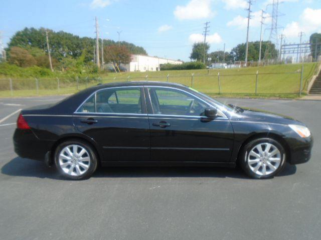 Honda Accord EX-L V-6 Sedan AT with Navigation 2007