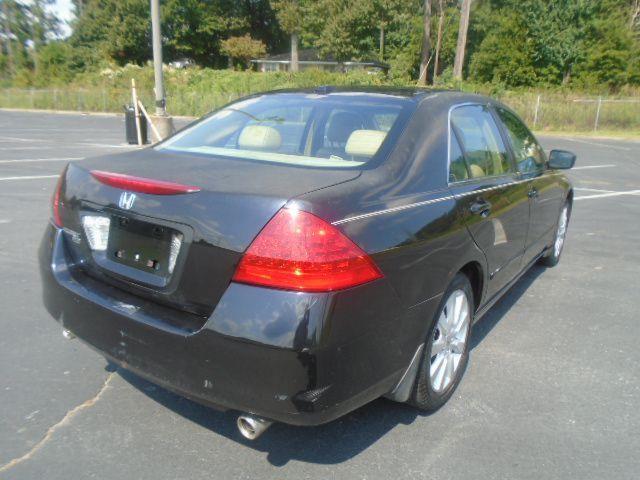 Honda Accord EX-L V-6 Sedan AT with Navigation 2007