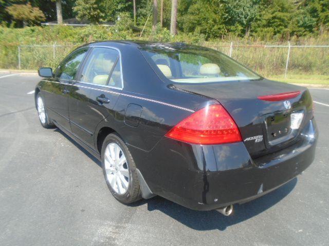 Honda Accord EX-L V-6 Sedan AT with Navigation 2007