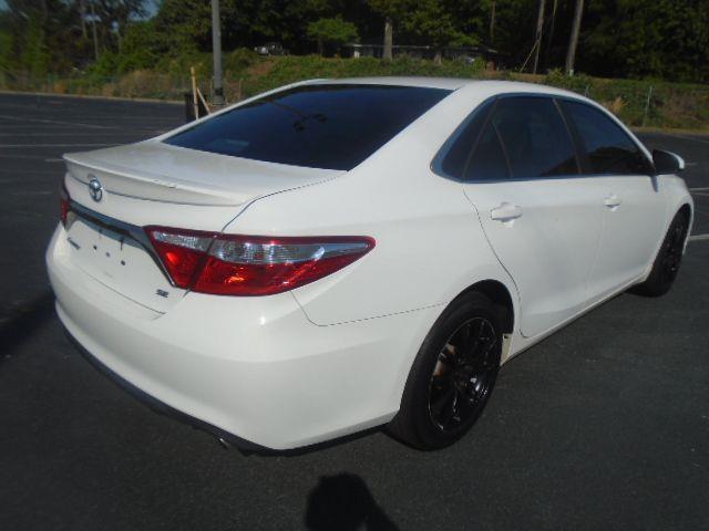 Toyota Camry LE 2017