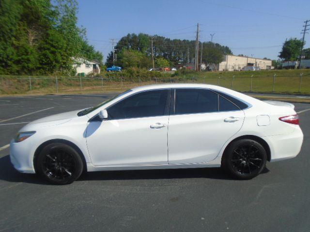 Toyota Camry LE 2017
