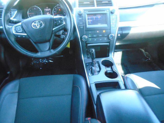 Toyota Camry LE 2017