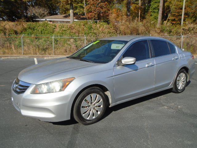 Honda Accord LX sedan AT 2011