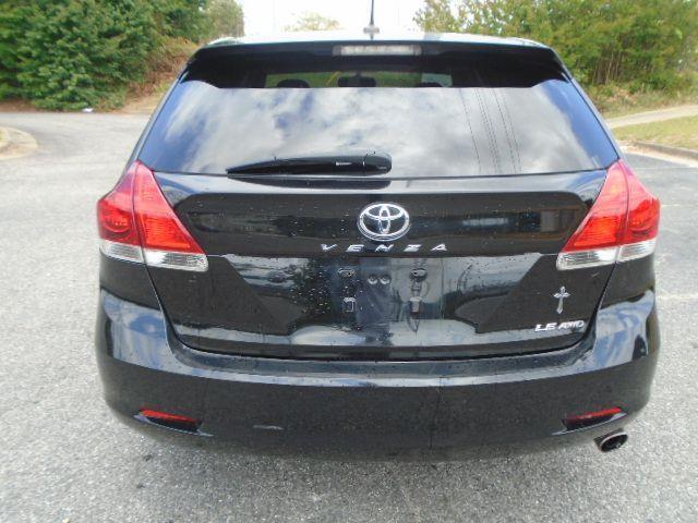 Toyota Venza LE I4 AWD 2015