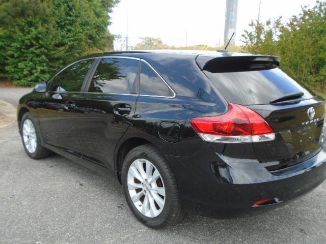 Toyota Venza LE I4 AWD 2015