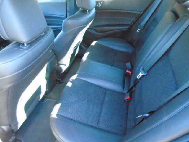 Acura ILX 8-Spd AT w/ Technology Plus Package 2016