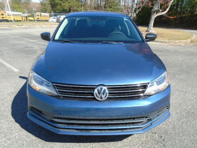 Volkswagen Jetta SE 6A 2015