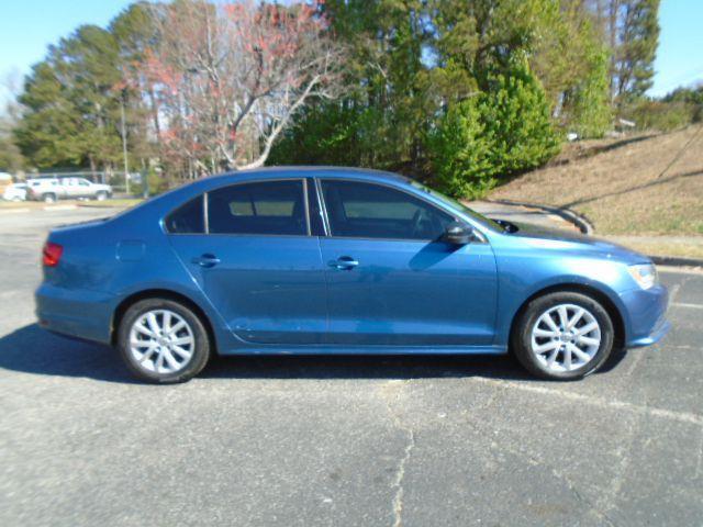 Volkswagen Jetta SE 6A 2015