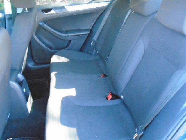 Volkswagen Jetta SE 6A 2015
