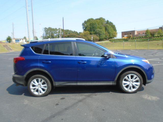 Toyota RAV4 Limited FWD 2014