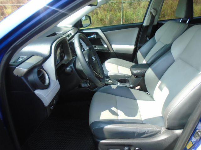 Toyota RAV4 Limited FWD 2014