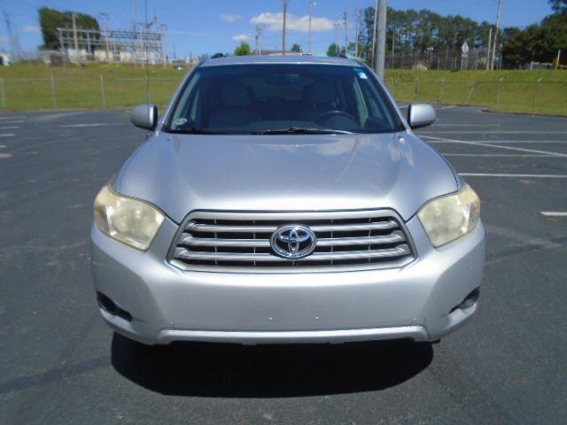 Toyota Highlander Base 2WD 2008