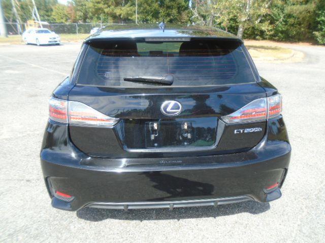 Lexus CT 200h Base 2015