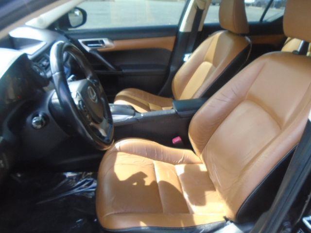 Lexus CT 200h Base 2015