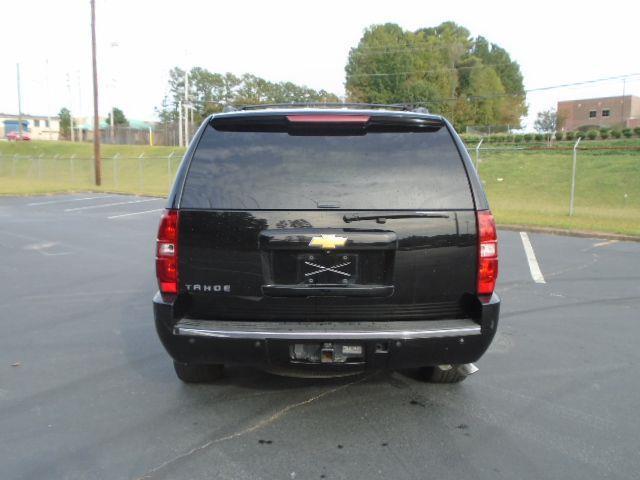 Chevrolet Tahoe LTZ 2WD 2013