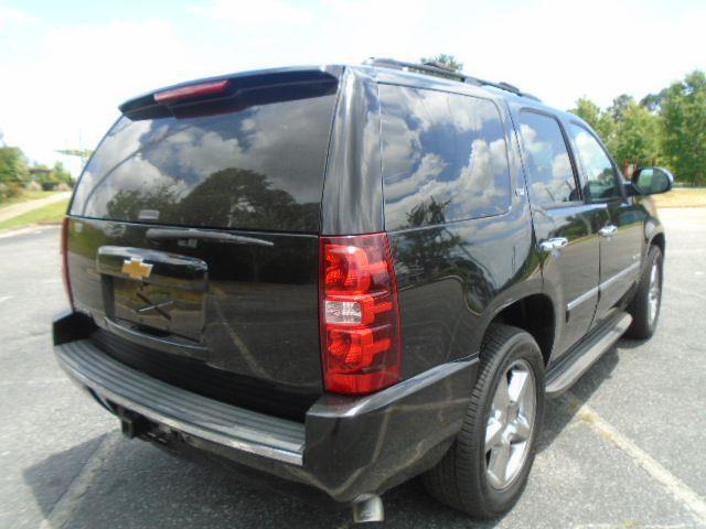 Chevrolet Tahoe LTZ 2WD 2013