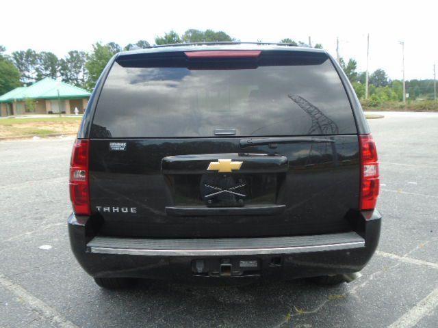 Chevrolet Tahoe LTZ 2WD 2013