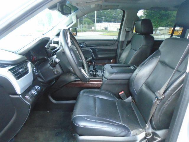 GMC Yukon XL SLT 1/2 Ton 4WD 2015