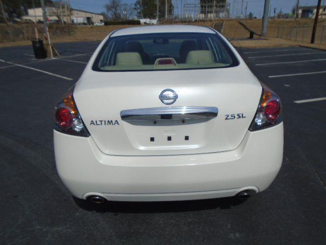 Nissan Altima 2.5 S 2012
