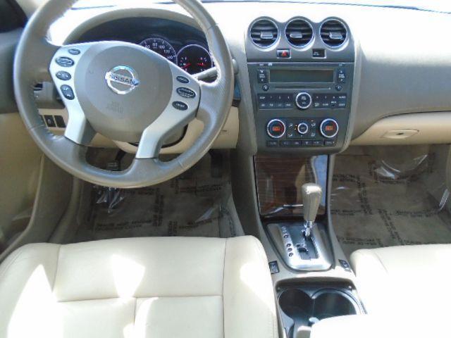 Nissan Altima 2.5 S 2012