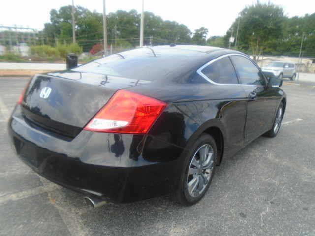 Honda Accord EX-L Coupe AT 2011