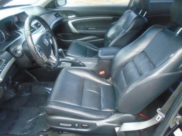 Honda Accord EX-L Coupe AT 2011