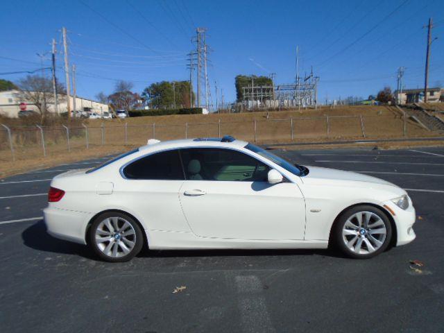 BMW 3-Series 328i Coupe 2012