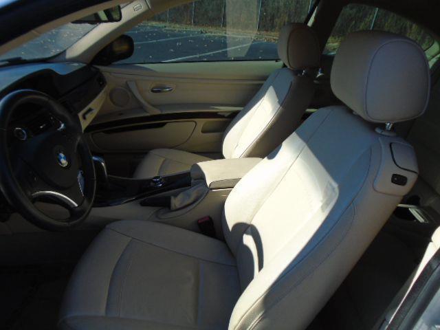 BMW 3-Series 328i Coupe 2012