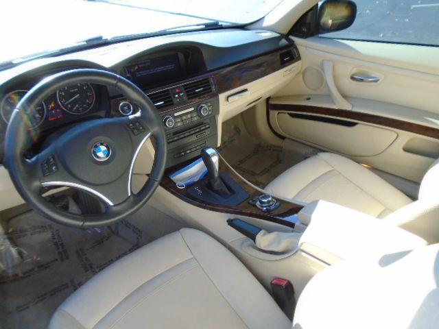 BMW 3-Series 328i Coupe 2012