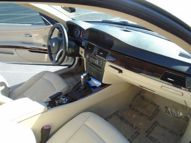 BMW 3-Series 328i Coupe 2012