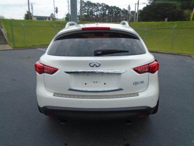 Infiniti QX70 Base 2015