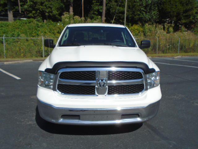 RAM 1500 SLT Quad Cab 2WD 2016